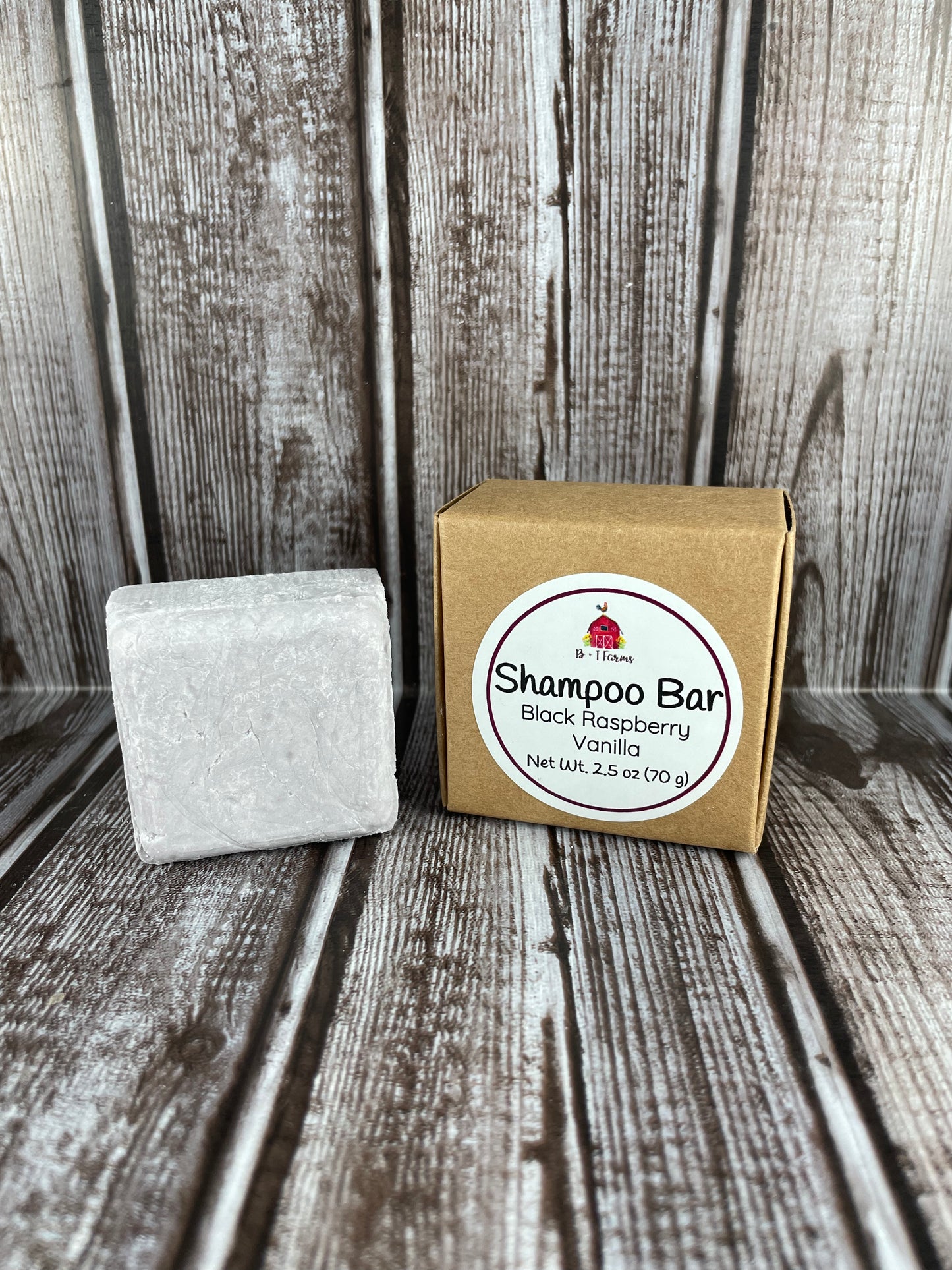 Black raspberry & vanilla scented shampoo bar